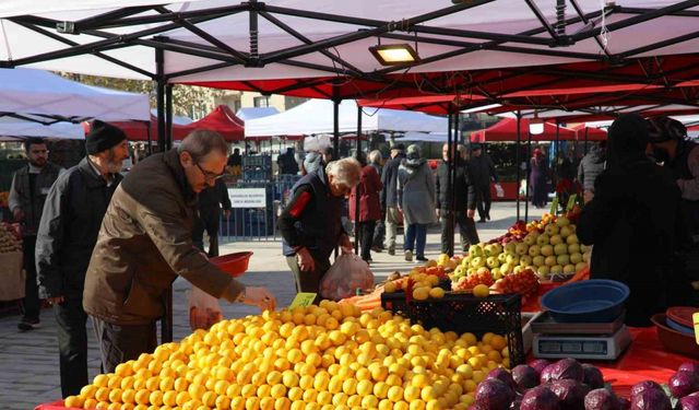 Şehzadeler’de arife pazarları belirlendi