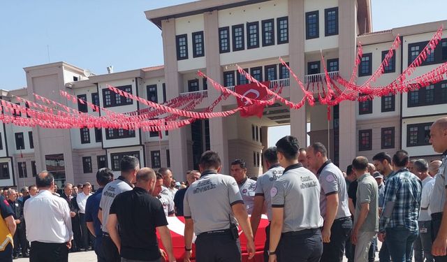 Sinop’ta kazada ölen sağlık personeline son görev