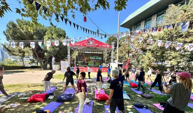 Şişli’de Uluslararası Yoga Günü düzenlenen etkinlikle kutlandı