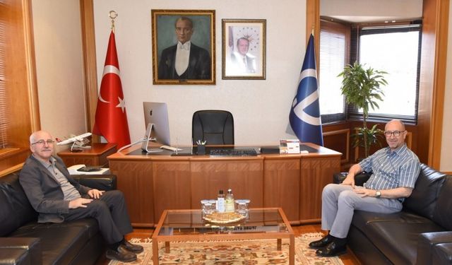 Sosyal Politikalar Kurulu Üyesi Gazeteci Dr. Murat Yılmaz’dan Rektör Erdal’a ziyaret