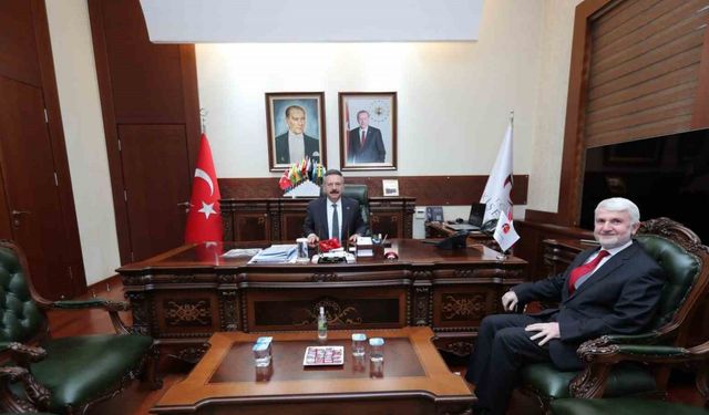 TEİ Genel Müdürü Prof. Dr. Faruk Akşit Vali Hüseyin Aksoy’u ziyaret etti
