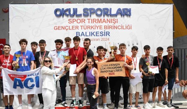 Türkiye Gençler Spor tırmanışı şampiyonası Balıkesir’de gerçekleşti