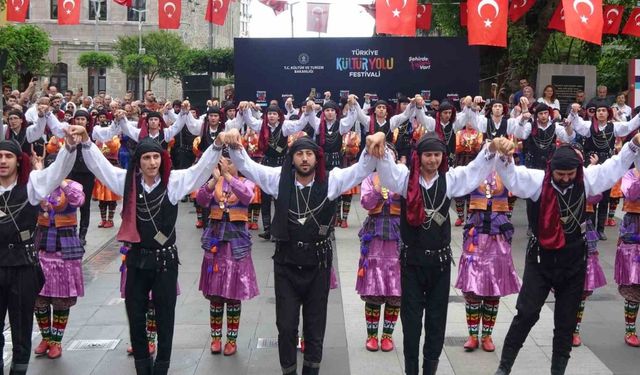 Türkiye Kültür Yolu Festivalleri Trabzon’la sürüyor