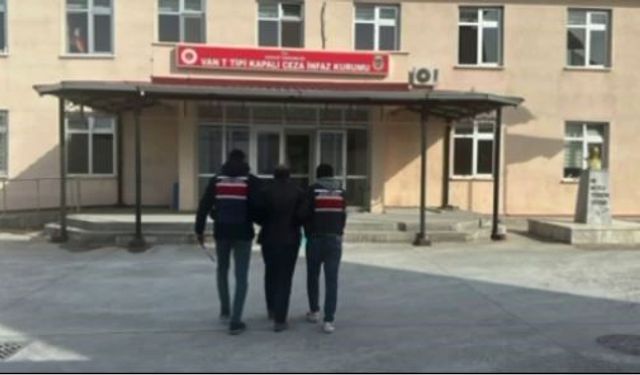 Van’da değişik suçlardan 14 kişi tutuklandı