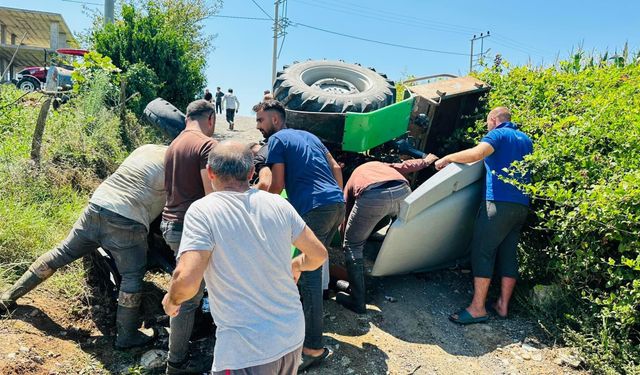 Kontrolden çıkan traktör devrildi: 1 ölü, 3 yaralı