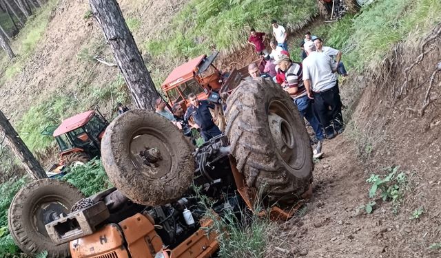 Balıkesir'de devrilen traktörün sürücüsü hayatını kaybetti