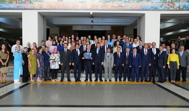 Emekliye ayrılan Bakırköy Cumhuriyet Başsavcı Vekili Aydıner için veda töreni yapıldı