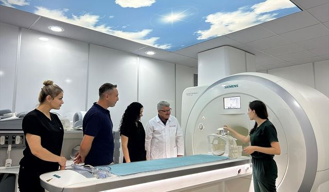 Kartal Dr. Lütfi Kırdar Şehir Hastanesi'ne 2 yeni MR cihazı kuruldu