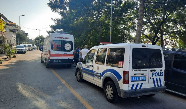 Kocaeli'de boğulma tehlikesi geçiren yaşlı adam hastaneye kaldırıldı