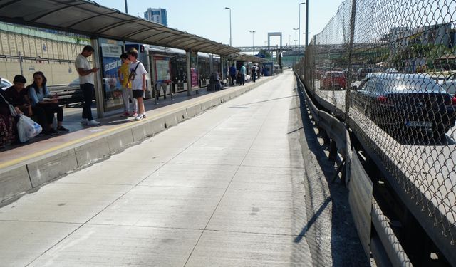 Küçükçekmece ve Yenibosna arasındaki metrobüs yolunda "Beyaz Yol" çalışması yapılacak