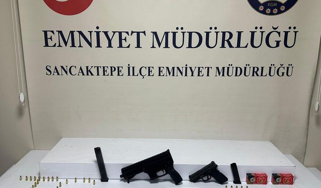 Sancaktepe'de yasa dışı silah ticareti zanlısı evinde yakalandı