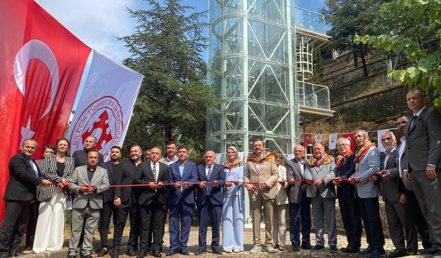 TOBB Başkanı Hisarcıklıoğlu, Bilecik'te ziyaretlerde bulundu