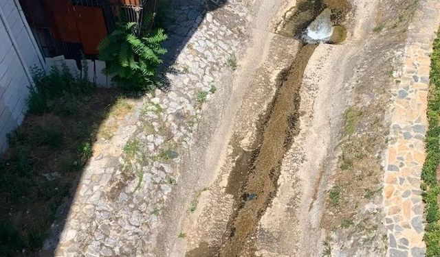 Bursa'da Setbaşı Deresi’nin suyu ciddi oranda azaldı