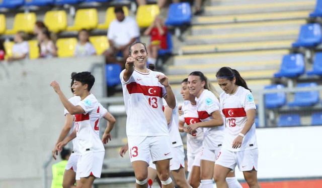 A Milli Kadın Futbol Takımı, EURO 2025 Play-Off’u garantiledi
