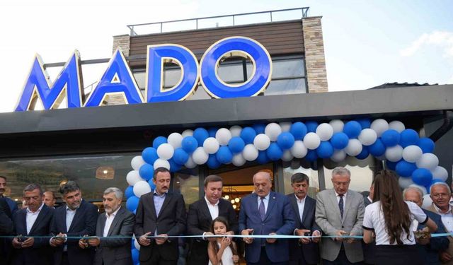 Açılışı yapılan Mado & Cafe Restorant’ın geliri öğrenciye burs, köylere yol olacak!