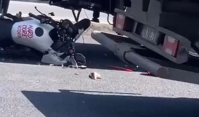 Avcılar feci motosiklet kazasında baba oğul hayatını kaybetti