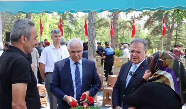 Başkan Özdoğan’dan 15 Temmuz da şehitlere ziyaret