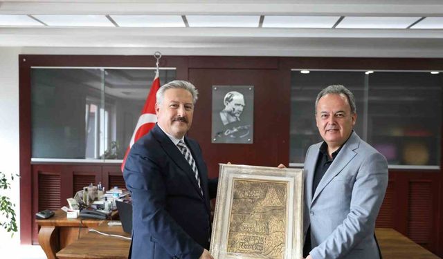 Başkan Palancıoğlu’ndan Melikgazi Kaymakamı Karacan’a ziyaret
