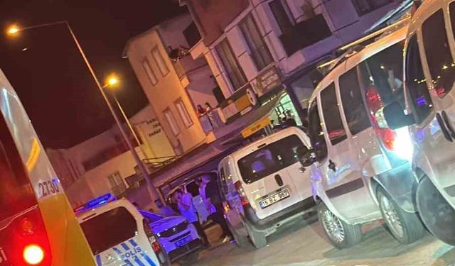Bursa’da öncede husumetliler arasında çıkan kavgayı polis ayırdı