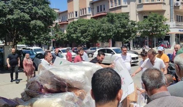 Bursa’da palet üzerinde bulunan gıda ürünlerinin üzerine düştüğü işçi yaralandı
