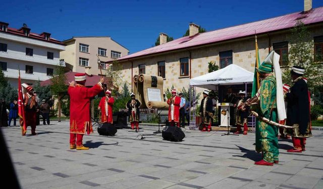 Dede Korkut 28. Uluslararası Kültür ve Sanat Şölenlerine mehteran takımı konseriyle renk kattı