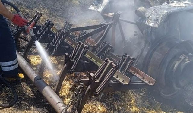 Diyarbakır’da anız yangınına müdahalede traktör yandı