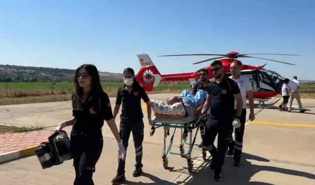 Diyarbakır’da kalça kemiği kırılan hasta, ambulans helikopter ile hastaneye sevk edildi