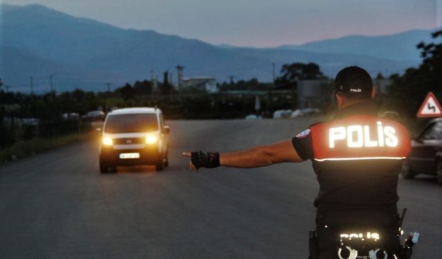 Erzincan’da aranma kaydı bulunan 9 kişi yakalandı