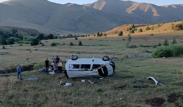 Erzincan’da trafik kazası: 1 ölü, 6 yaralı