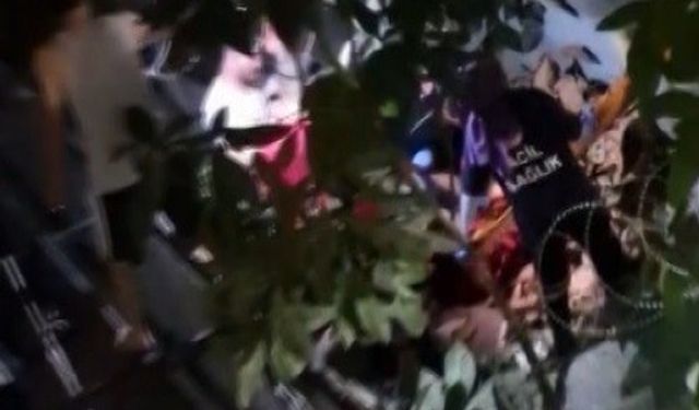 Esenyurt’ta polis gelince camdan sarkan alkollü kadın 5’inci kattan düştü