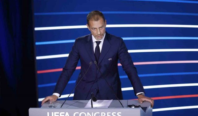 FIFA ve UEFA Başkanı, TFF Başkanı İbrahim Hacıosmanoğlu’nu tebrik etti