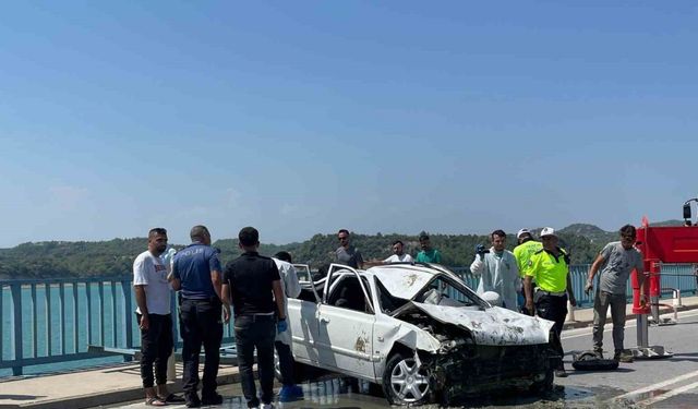 Göle düşen otomobil anne, baba ve iki kardeşe mezar oldu