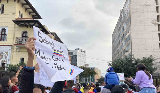 Güney Amerika’daki Venezuelalılardan Maduro protestosu