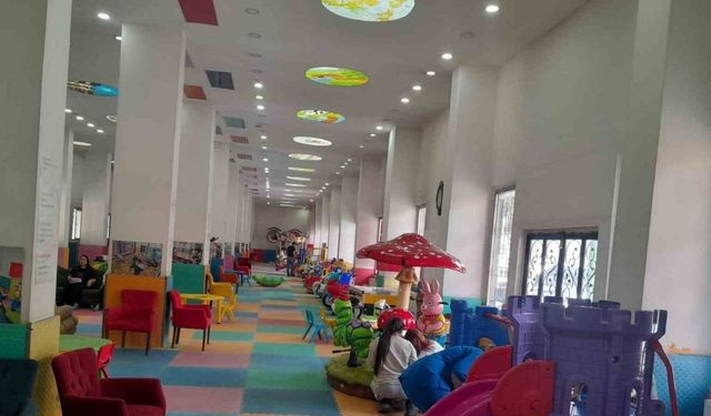 Hakkari’de ‘Çocuk Oyun ve Yaşam Merkezi’ yeniden hizmete açıldı