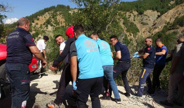 Isparta’da baraja giren 14 yaşındaki çocuk boğulmaktan son anda kurtarıldı