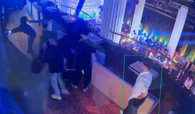 İstanbul’da eğlence mekanında fenomen kıza saldırı kamerada: Başına topuklu ayakkabıyla vuruldu, 12 dikiş atıldı