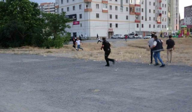 Kayseri’de çıkan olaylarda 21 polis ve 1 itfaiye personeli yaralandı