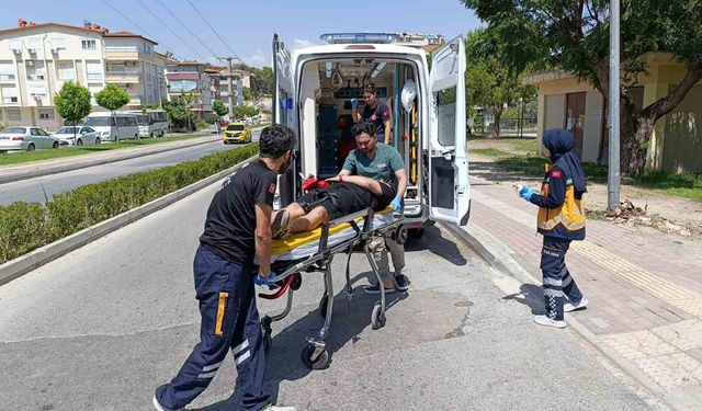 Manavgat’ta otomobil ile motosiklet çarpıştı: 1 yaralı