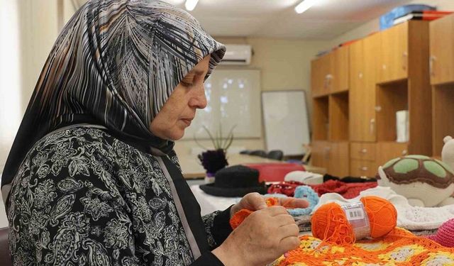 Örgü tutkusuyla hayatı değişti: “Gençken bu fırsatları kaçırdığım için pişmanım”