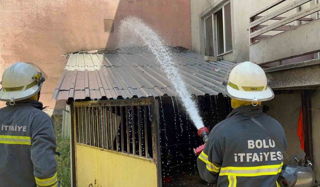 Oyun oynayan çocuklar garajda yangın çıkardı