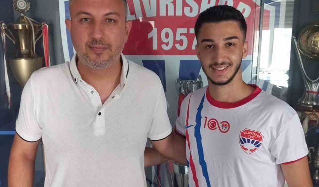 Sarıyer’in genç oyuncusu Silivrispor ile sözleşme imzaladı