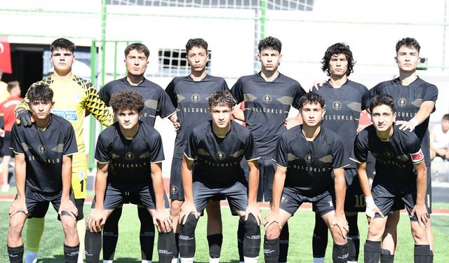Selçuklu Belediyespor U17 Takımı, Türkiye şampiyonasına damga vuruyor