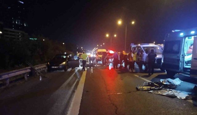 Ümraniye’de otomobile çarpan motosikletin sürücüsü hayatını kaybetti