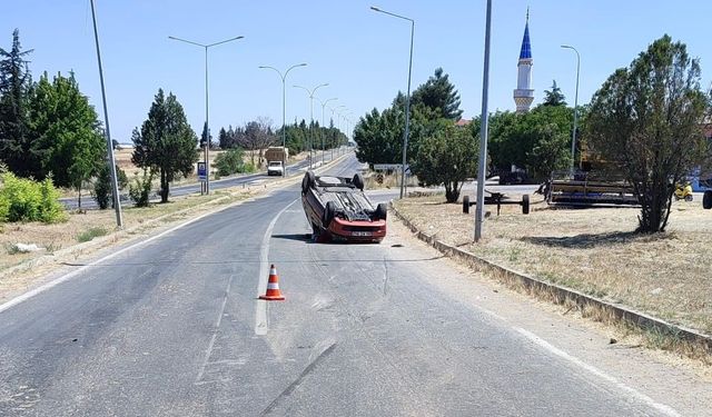 Uşak’ta trafik kazası: 3 yaralı