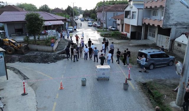 Yolu kapatan köylülerden doğalgaz tepkisi