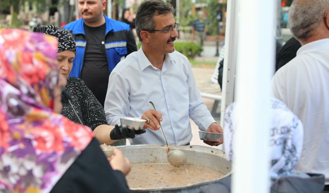 Erenler 'de Aşure Günü Coşkusu