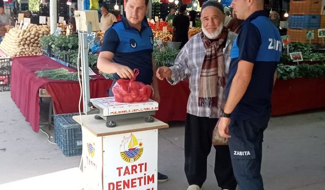 Sapanca’daki Pazarlarda Tartı Denetim Noktası Kuruldu