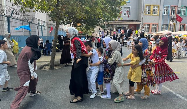 "1. Uygur Sokak Oyunları Şenliği" İstanbul'da düzenlendi