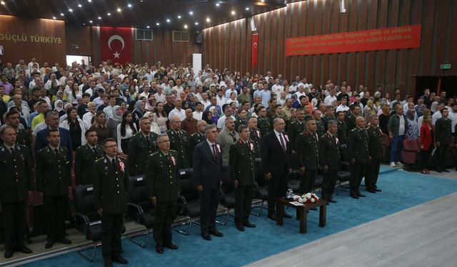 Balıkesir'de Astsubay Temel Askerlik ve Astsubaylık Anlayışı Kazandırma Eğitimi Mezuniyet Töreni yapıldı