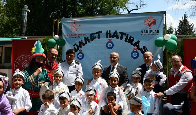 Bursa Vakıflar Bölge Müdürlüğünden toplu sünnet şöleni